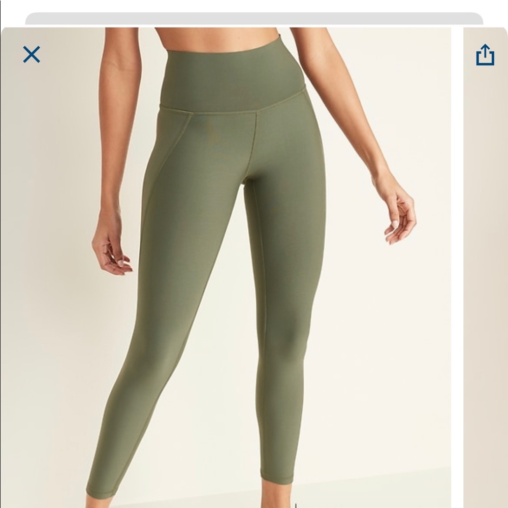 Old navy leggings in hunter pine
